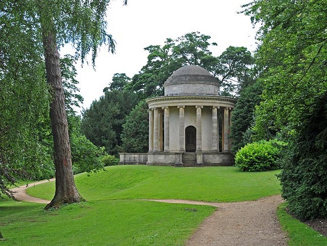 File:Temple of Ancient Virtue, Stowe - geograph.org.uk - 886691.jpg