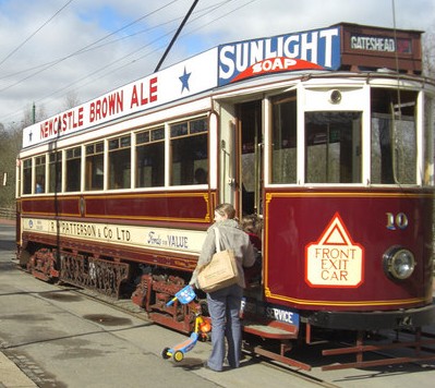 File:Tram No. 10, Beamish Museum, 27 March 2010.jpg