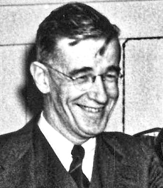 File:Vannevar Bush 1940 (crop).jpg