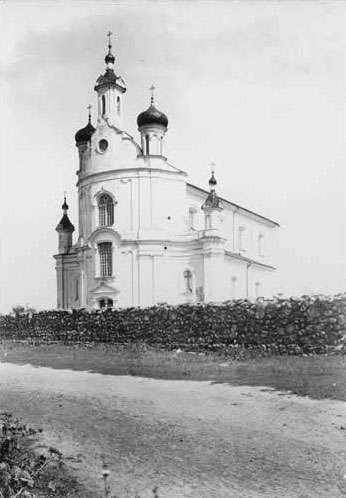 File:Łapienica Vialikaja, Franciškanski. Лапеніца Вялікая, Францішканскі (1900).jpg