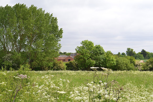 File:A glimpse of Hungerley Hall Farm across the Sowe, Walsgrave, east Coventry - geograph.org.uk - 5262760.jpg