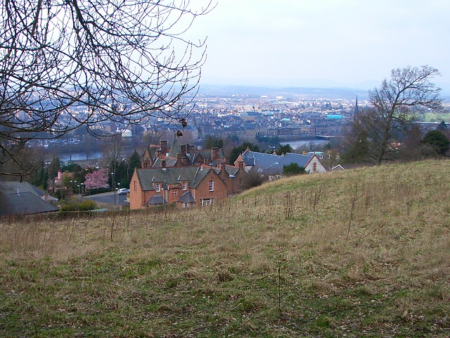 Descending from Kinnoull Hill - geograph.org.uk - 375446