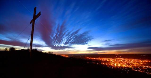 File:Easter Cross - geograph.org.uk - 287067.jpg