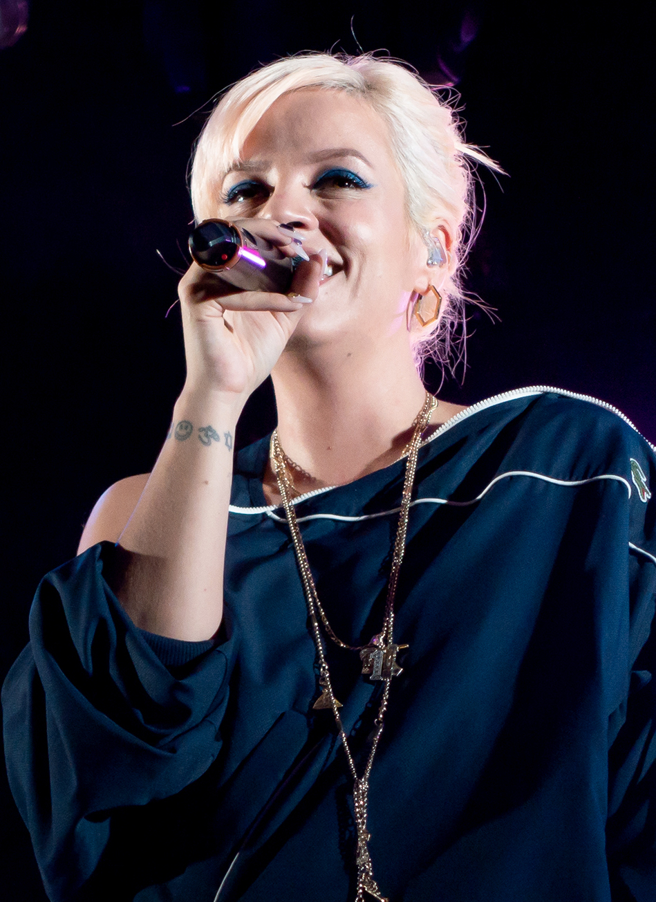 Lily Allen picture image