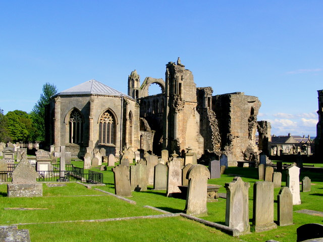 Elgin Cathedral - geograph.org.uk - 811176