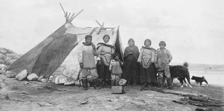 File:Group of Inuit, Fort Chimo, 1896.jpg