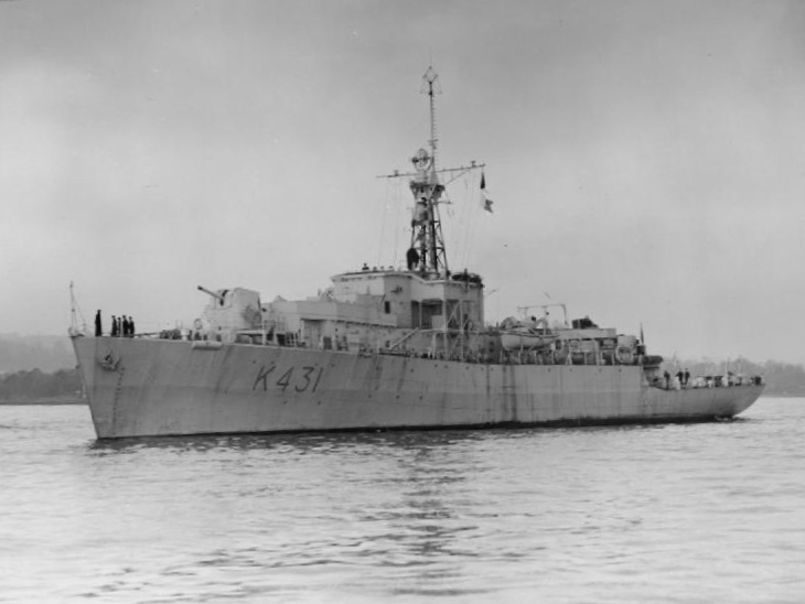 File:HMS Loch Tarbert 1945 IWM FL 14824.jpg