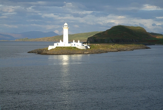 File:Lismore Lighthouse - geograph.org.uk - 1048429.jpg