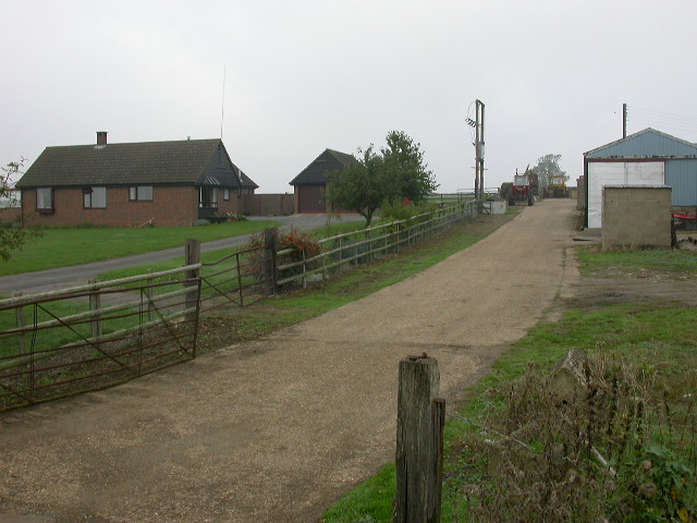 File:Longland Farm - geograph.org.uk - 66657.jpg