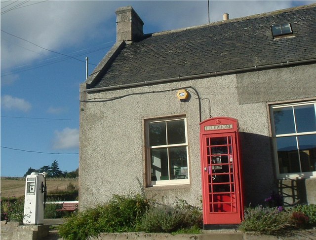 File:Marywell - geograph.org.uk - 256429.jpg