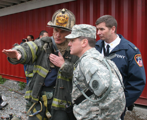 File:New York National Guard Unit Exercises with State Urban Search Team DVIDS177642.jpg