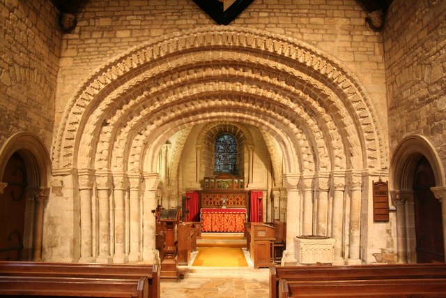 File:Norman chancel arch - geograph.org.uk - 285875.jpg