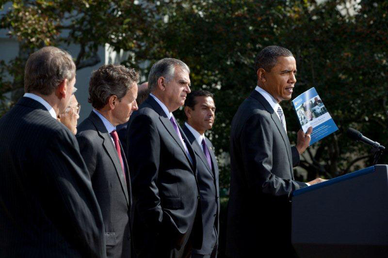 File:Obama with Miller Center Report (5839909298).jpg