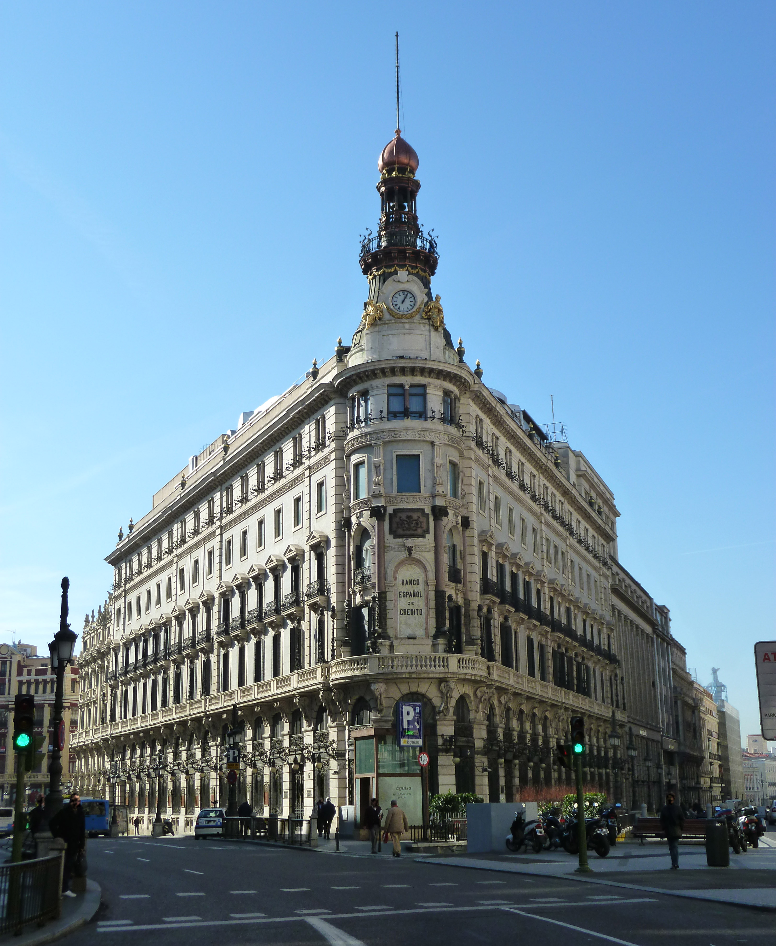 File:Placa calle de Serrano, Madrid.jpg - Wikimedia Commons