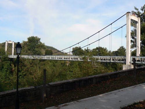 File:Pont de buzet2.jpg