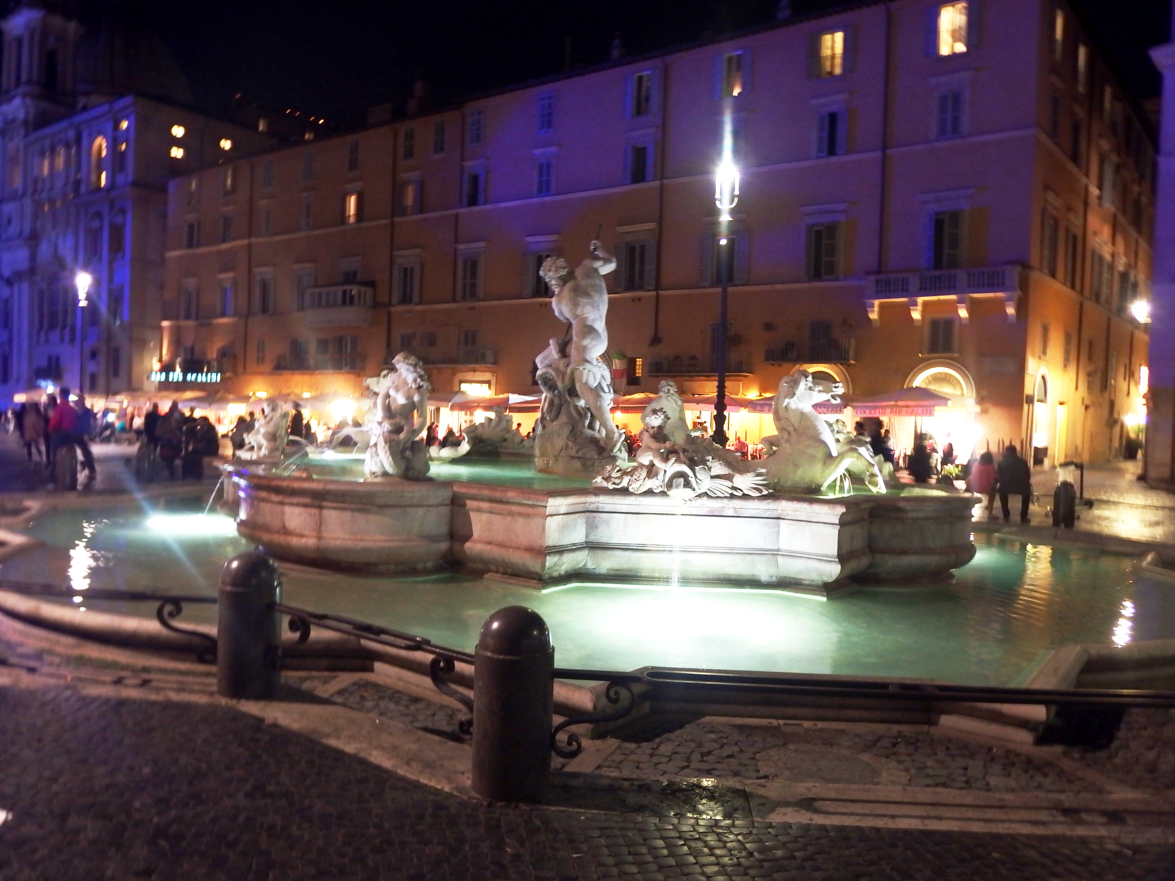 File Roma Fontana Del Nettuno Di Notte 1 Jpg Wikimedia Commons
