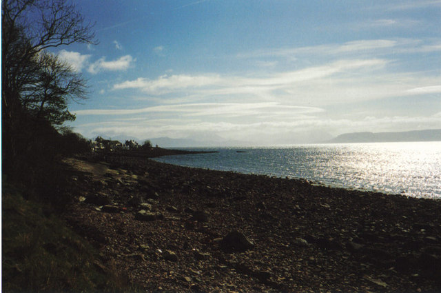 File:Towards Milton from the shore - geograph.org.uk - 292846.jpg