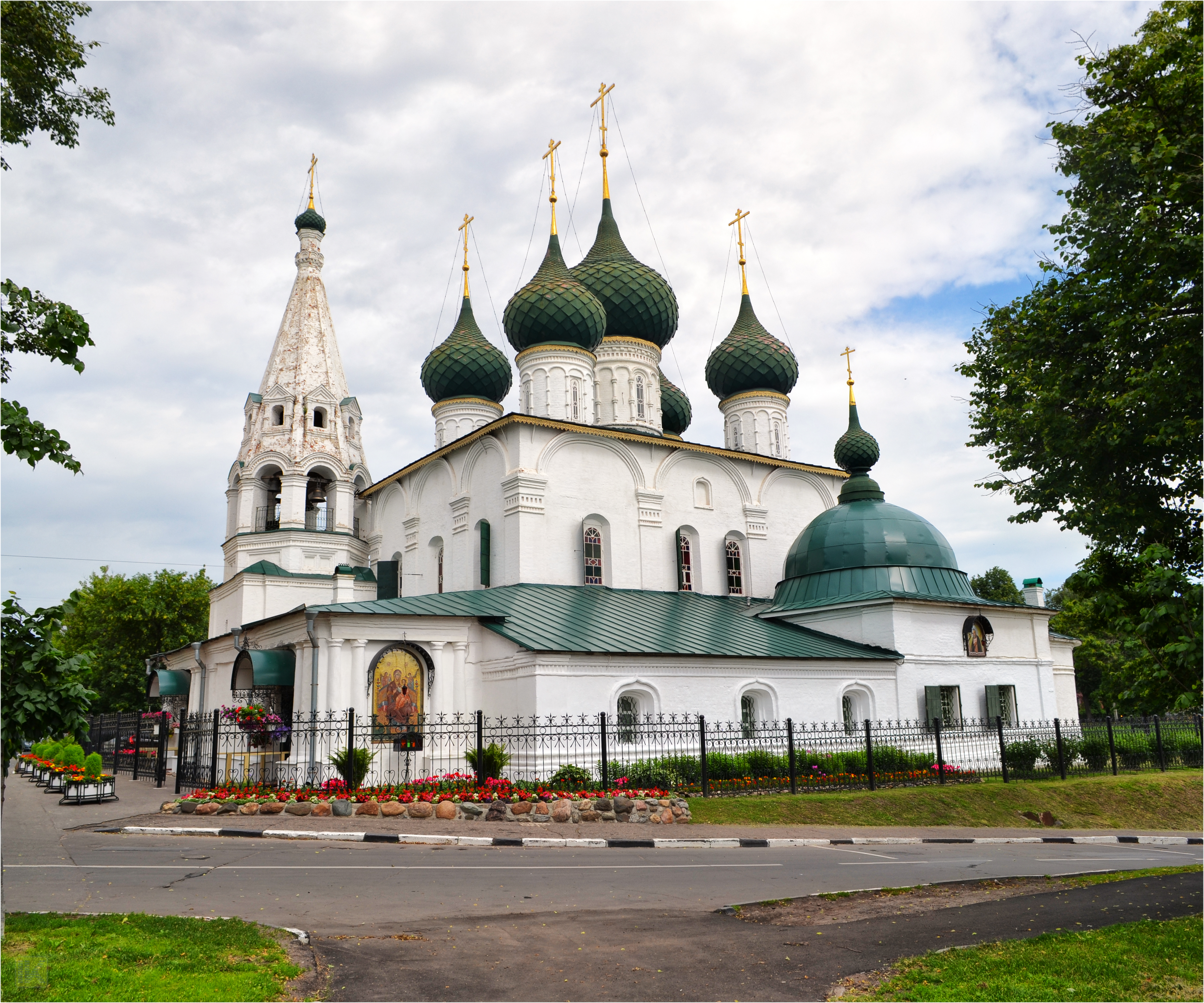 церкви и соборы ярославль