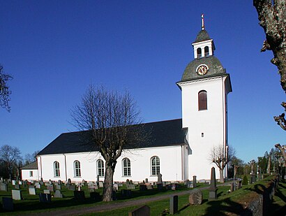 Vägbeskrivningar till Älghult Kyrka med kollektivtrafik