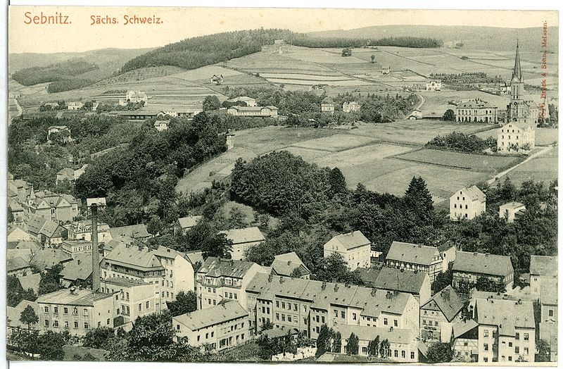 File:02846-Sebnitz-1903-Blick auf Sebnitz-Brück & Sohn Kunstverlag.jpg
