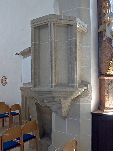 File:2013.04.15 - Ernsthofen - Kath. Filialkirche hl. Wolfgang - 05.jpg