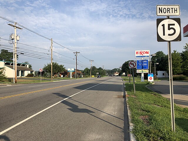 View north along Route 15 and south along Route 94 in Lafayette Township