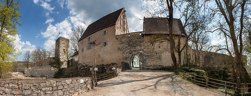 File:2018 Burg Pappenheim 03.jpg