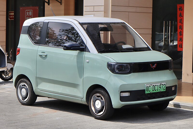 File:2021 Wuling Hongguang Mini EV Macaron (front).jpg