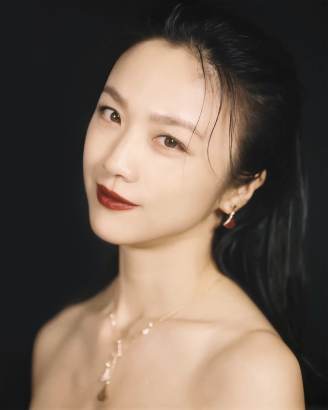 Loewe announces Yang Mi as a new Global Brand Ambassador