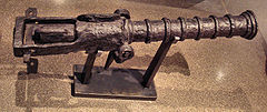 Оружие 14 века. Кулеврина огнестрельное оружие 15 века. Кулеврина 15 века. Кулеврина средневековья.
