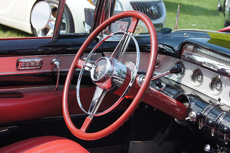 File:54 Buick Roadmaster (9126206456).jpg