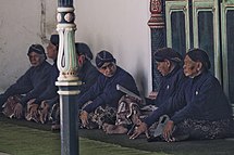 Abdi Dalem Keraton Yogyakarta.jpg