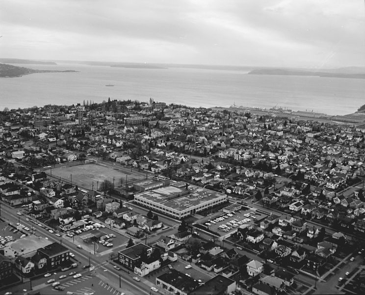 File:Aerial of west Queen Anne, Seattle, 1969.jpg