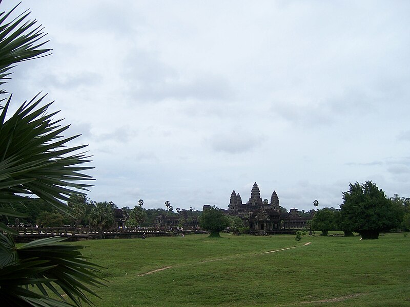 File:Angkor Wat, Angkor temples.JPG