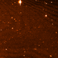 ภาพถ่าย 3 ภาพในระยะเวลา 3 ชั่วโมงที่ ไมเคิล อี. บราวน์ ค้นพบเอริส ซึ่งเคลื่อนที่อยู่ทางซ้ายของภาพ