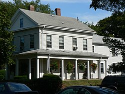 ArlingtonMA RobinsonHouse.jpg