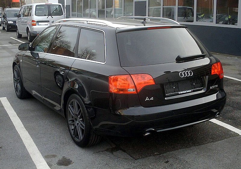 File:Audi A4 Avant rear.jpg