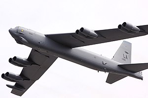 B52 - RIAT 2009 (4153427377).jpg