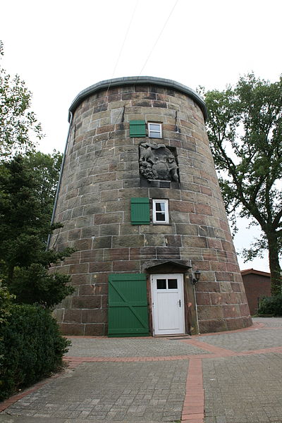 File:Bad Bentheim - Am Wasserturm - DJH - Windmühle 02 ies.jpg