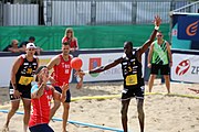 Deutsch: Beachhandball Europameisterschaften 2019 (Beach handball Euro); Tag 2: 3. Juli 2019 – Männer, Vorrunde Gruppe A, Spanien-Norwegen 1:2 (22:26, 28:22, 8:10) English: Beach handball Euro; Day 2: 3 July 2019 – Men Preliminary Round Group A - Spain-Norway 1:2 (22:26, 28:22, 8:10)