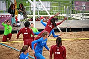 Deutsch: Beachhandball bei den Olympischen Jugendspielen 2018; Tag 6, 12. Oktober 2018; Mädchen, Platzierungsrundenspiel – Russland-Venezuela 2:0 English: Beach handball at the 2018 Summer Youth Olympics at 12 October 2018 – Girl's Consolation Round – Russland-Venezuela 2:0