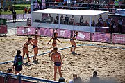 Deutsch: Beachhandball bei den Olympischen Jugendspielen 2018; Tag 3, 10. Oktober 2018; Mädchen, Vorrunde, Gruppe B - Niederlande-Argentinien 2:0 English: Beach handball at the 2018 Summer Youth Olympics at 10 October 2018 – Girls Preliminary Round Group B‎ – Netherlands-Argentina 2:0