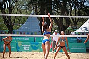 Deutsch: Beachvolleyball bei den Olympischen Jugendspielen 2018; Tag 8, 14. Oktober 2018; Mädchen, Achtelfinale – Mexiko-China 0:2 (15–21/16–21) English: Beach volleyball at the 2018 Summer Youth Olympics at 14 October 2018 – Girls Round of 16 – Mexico-China 0:2 (15–21/16–21)