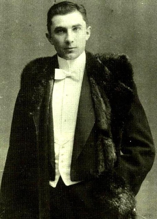 Lugosi at age 18