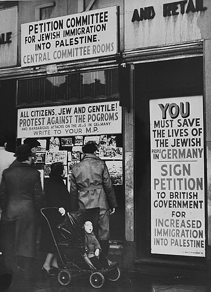 File:British Jews protest against immigration restrictions to Palestine after Kristallnacht.jpg