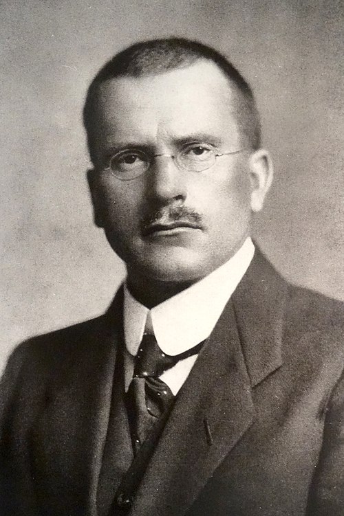 カール・グスタフ・ユング（Carl Gustav Jung）Wikipediaより