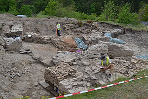 Udgravninger fra GD Arkæologi på Ouren Castle Hill i foråret 2014