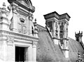 Château - Partie François Ier - porte et cheminée, état après restauration - Blois - Médiathèque de l'architecture et du patrimoine - APMH00000419.jpg