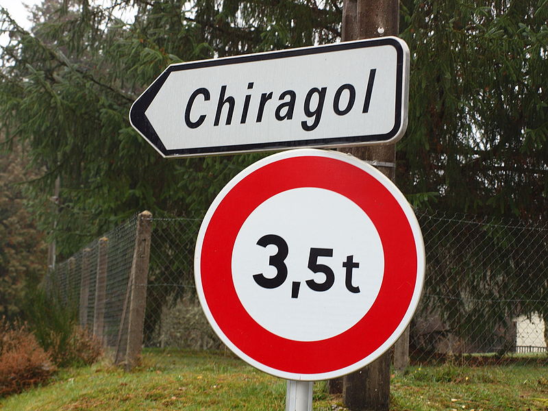 File:Chirac-Bellevue-FR-19-panneau indicateur (vers Chiragol)-1.jpg