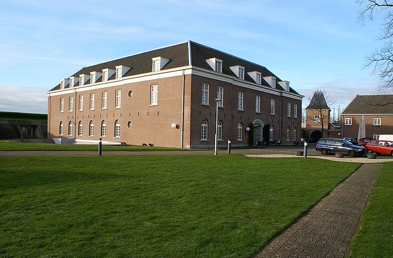 File:Citadel hoofdgebouw 2.jpg